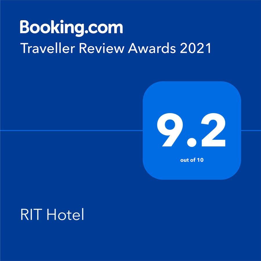 Rit Hotel Gagry Eksteriør bilde