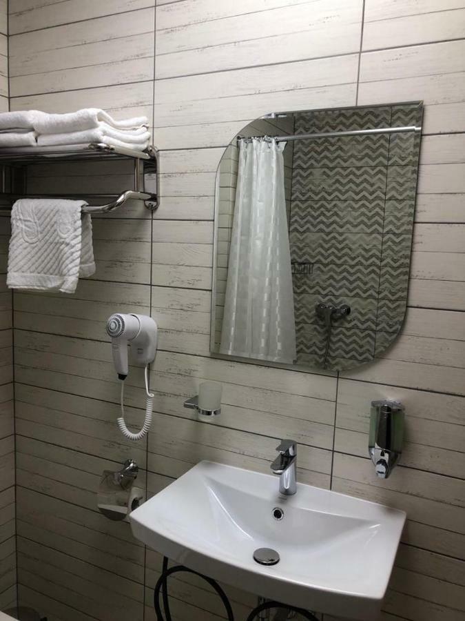 Rit Hotel Gagry Eksteriør bilde